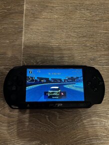 PSP portable používaný ale stále 100% funkční - 9