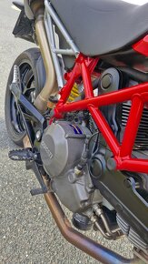 DUCATI HYPERMOTARD 796 - 9