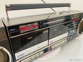 Radiomagnetofon Sanyo M-W22LU, rok 1985 - 9