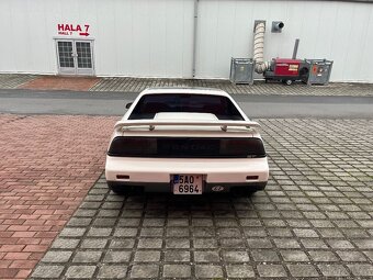 Pontiac Fiero GT - 2.8 V6 Manuál 1987 - 9