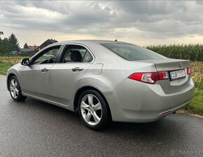 Honda Accord 2.2 i-DTEC, rok výroby 12/2009, servisované - 9