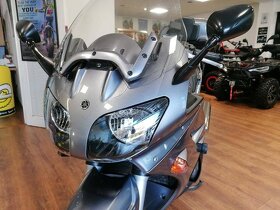 Yamaha FJR 1300 A - 9