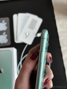 Apple iPhone 11 Green 64GB TOP stav - 9