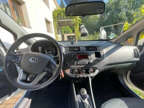 Kia Rio 1.4 CRDTI - 9