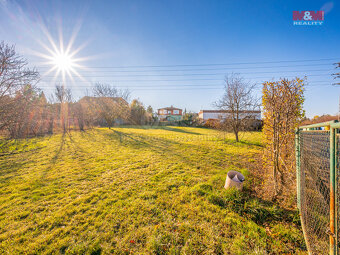 Prodej pozemku k bydlení, 1785 m², Jesenice, ul. Jasmínová - 9