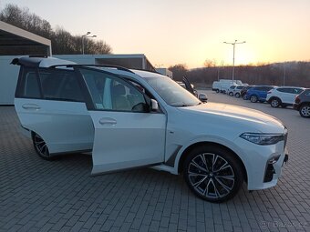 BMW X7 3,0 M50d,ČR,1MAJ,LASER,TZ,7MÍS - 9