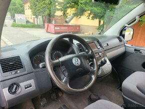 VW Multivan, 2.5 TDI, 96kw, rok 2007,najeto 180tis - 9