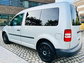 Volkswagen Caddy 1.6TDI 75KW MANUÁL NAVI SENZORY TOP STAV - 9