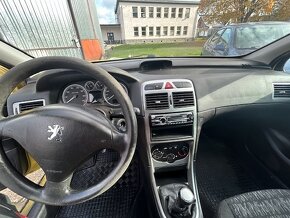 Peugeot 307 - 9