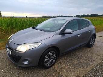 RENAULT MEGANE 3 HB NOVÁ STK - 9