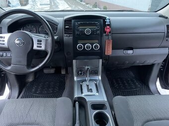 NISSAN NAVARA D40 2,5DCI Automat LONG - 9