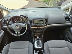 VW Sharan 2.0 TDI 103kW,DSG,7.Míst,Xenon,Tažné,Kessy,Servisk - 9