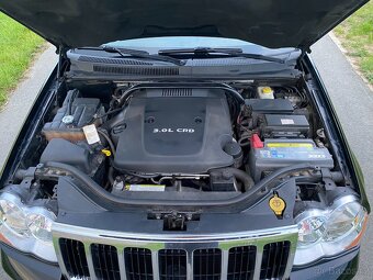 JEEP GRAND CHEROKE 3.0CRD 160KW 4X4 180TIS KM SERVISNÍ KNIHA - 9