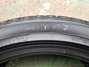 Pár zimních pneu Pirelli Scorpion Winter 265/40 R21 XL - 9