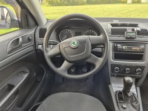 Prodám Škoda Octavia 1.6TDI 77KW - KLIMATIZACE - 9