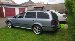 Škoda Octavia 1 1.6 - 9