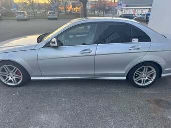 Prodám nebo vyměním Mercedes benz C320cdi w204. - 9