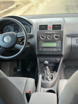 Volkswagen Touran 1.6 MPI - 9