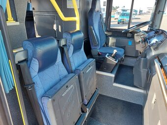 Patrový autobus VDL Synergy DD - 76 900 € - 9