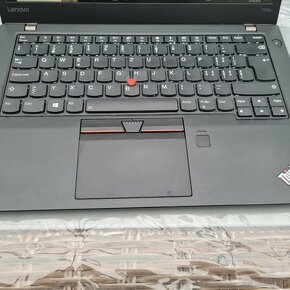 Dotykový Notebook Lenovo T470s / 12GB RAM / SSD 256GB /i5/ - 9