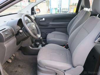 Prodám Volkswagen Fox 1.2 i 40 kW Refresh - 9