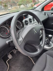 Peugeot 308 1.4 VTi 16V 72kW - 9