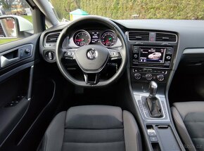 VOLKSWAGEN GOLF 7 1.6 TDi 85kW DSG HIGHLINE / 05/2018 - ČR / - 9