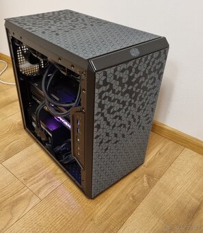 Cooler Master MasterBox Q300L - 9