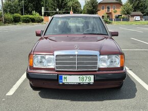 Mercedes w124 300e 138kw manuál - 9