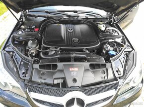 MB E220d Cabrio, 4/2014, 125kW, AMG R19C, LED,TOP STAV - 9