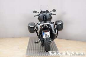 Kymco AK 550i ABS 00 - 9