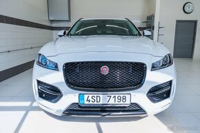 Jaguar F-Pace, R-Sport 22" 2.0D 132kW AWD/AT Nový motor - 9