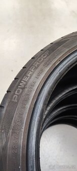 225/40/18 Nokian Tyres Powerpuff, DOT 0522, 6.4mm - 9