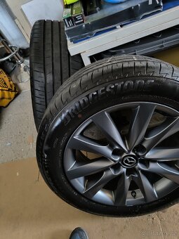 ALU kola Mazda 6 5x114,3 R17 Originál, pneu letní 6mm+TPMS - 9