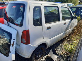 Opel Agila 1,0i 2003 43kW jen80TKM JEZDI, DILY - 9