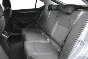 Škoda Superb 2.0 TDI 140kW STYLE 4x4 TAŽNÉ DPH ČR 1.MAJITEL - 9