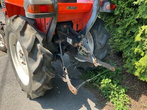 Japonský traktor Kubota GL241, 24Hp + stříška - 9