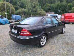 MERCEDES-BENZ C 220 CDI W203 KLIMA RV2002 1.MAJ NOVÉ V ČR - 9