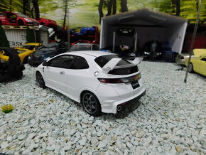 model auta Honda Civic CRX /Civic typeR FN2 Otto mobile 1:18 - 9