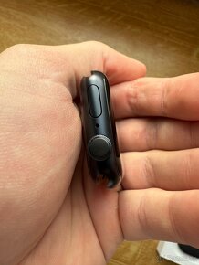 Apple Watch Series 9 41mm Temně inkoustový hliník - 9