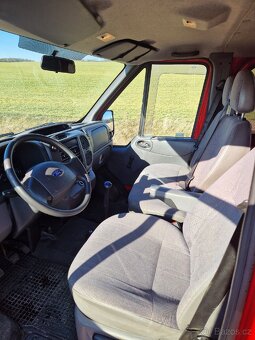 Ford Transit 2.0tdci 6míst, nová stk - 9