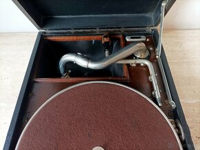 His Master’s Voice - starožitný gramofon na kliku, top stav - 9