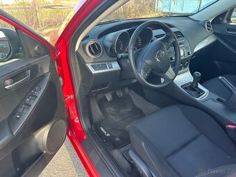 Mazda 3 1,6i 77kW r.v.2010, serviska, 1.majitel - 9