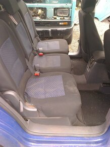 VW Touran - sedačky - VŠECHNY 7ks - 495,-Kč - 9