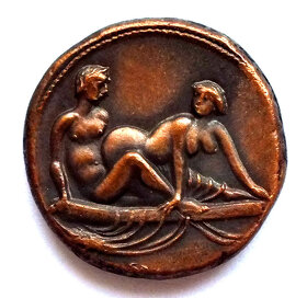 Bronzové novoražby římských erotických žetonů/spintrie, 7 ks - 9
