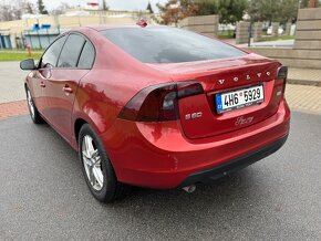 Volvo S60 D3 2.0d - 9