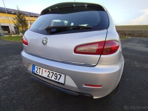 Prodám Alfa Romeo 147 r.v.2007 1.9JTD 88Kw bez koroze - 9