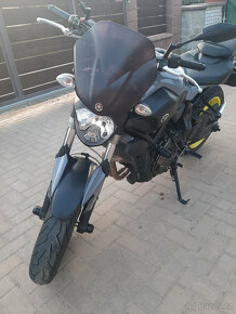 Yamaha MT-07 - 9