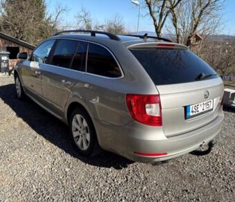 Škoda Superb 2 kombi 2,0 TDI 103kW DSG - 9