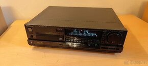 TECHNICS SL-P990 TOP END CD PLAYER - 9